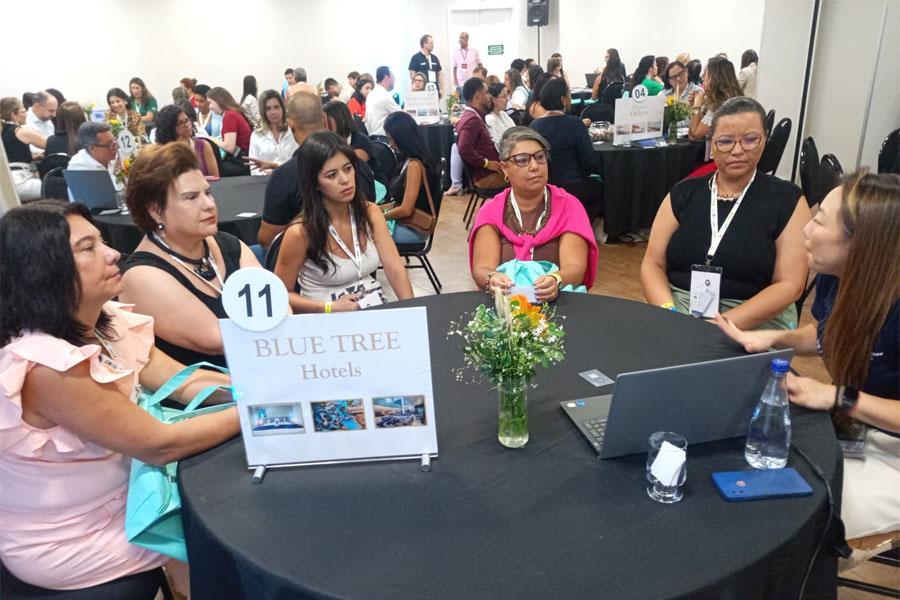 Flagrante da Rodada de Negocios.